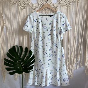 NWT RALPH LAUREN PLEATED FLORAL TSHIRT DRESS 12
